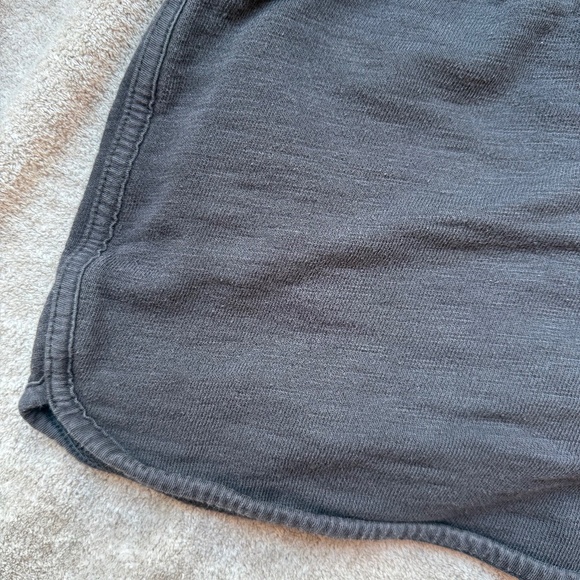 Madewell MWL Curved-Hem Sweatshorts size M - Picture 7 of 8